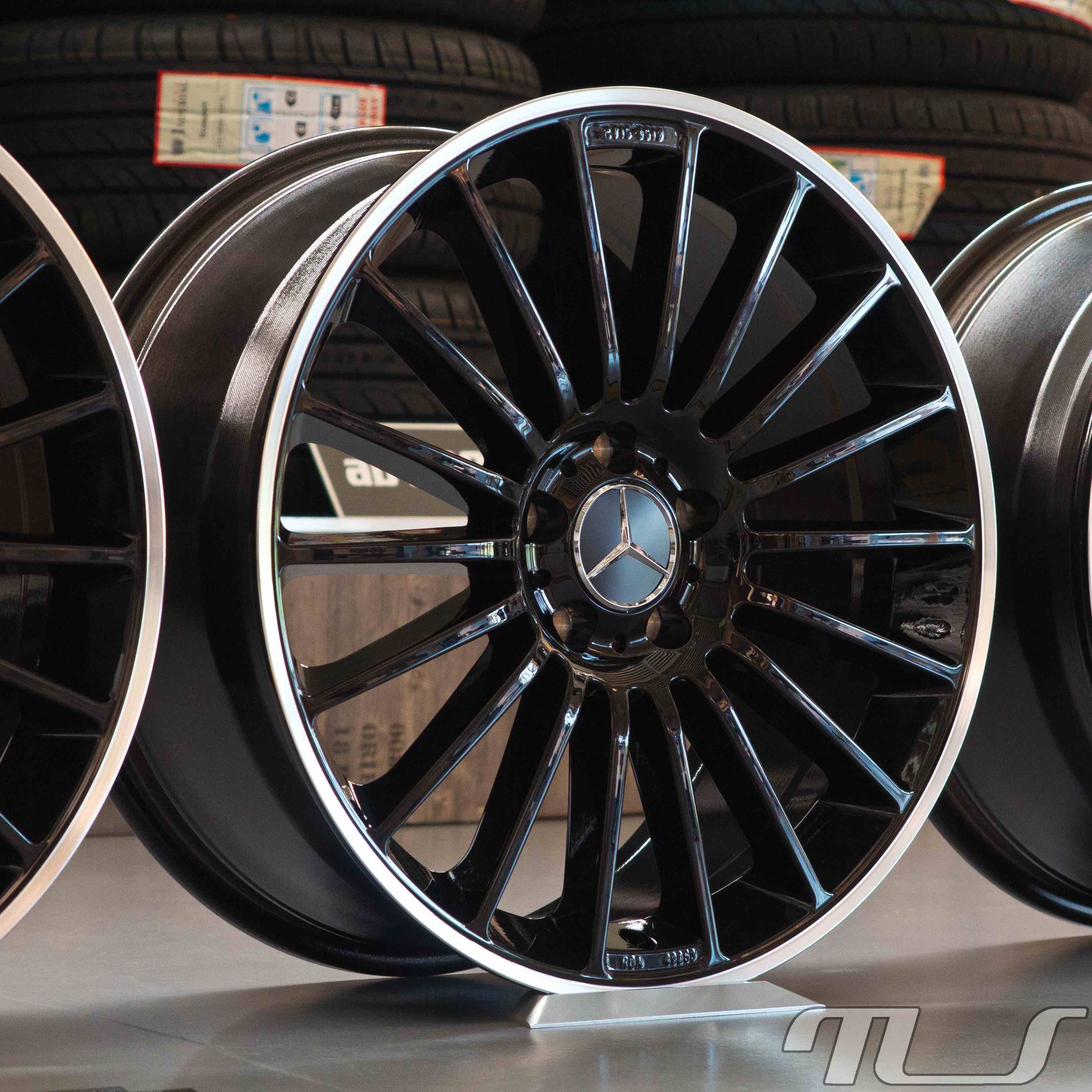 Jante neuve 19' 5x112 pour Mercedes black polish 8.5x19"